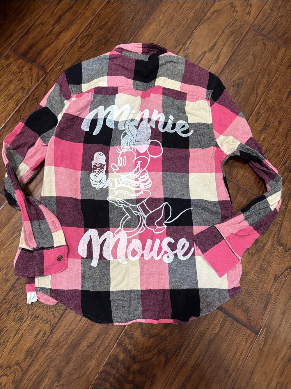 Minnie Mouse button down - Picture 2 of 3